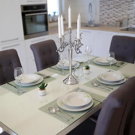 Villa House Mia