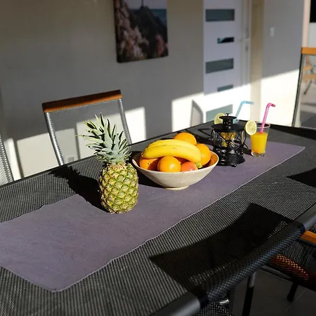Villa House Mia *