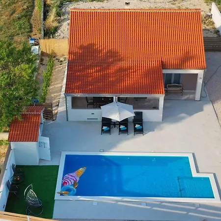 Vila House Mia Murvica (Policnik)