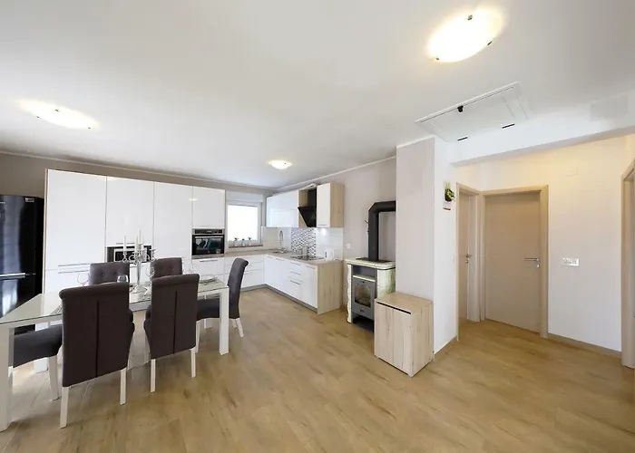 House Mia * Murvica (Policnik)