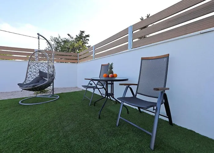 House Mia *