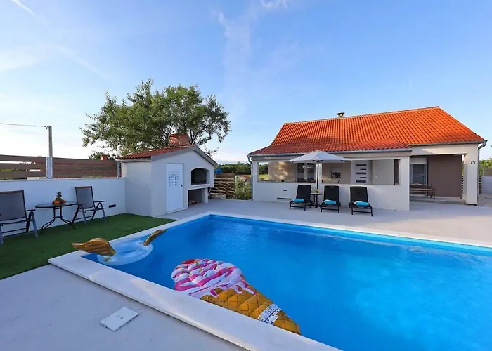 House Mia Villa *